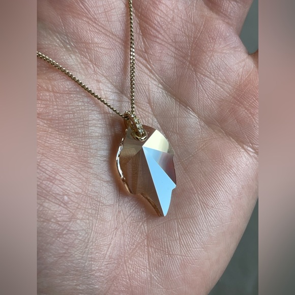 Swarovski leaf pendant - Picture 13 of 13